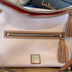 DOONEY & BOURKE PALE PINK LIKE NEW LEATHER BAG.. used very few times